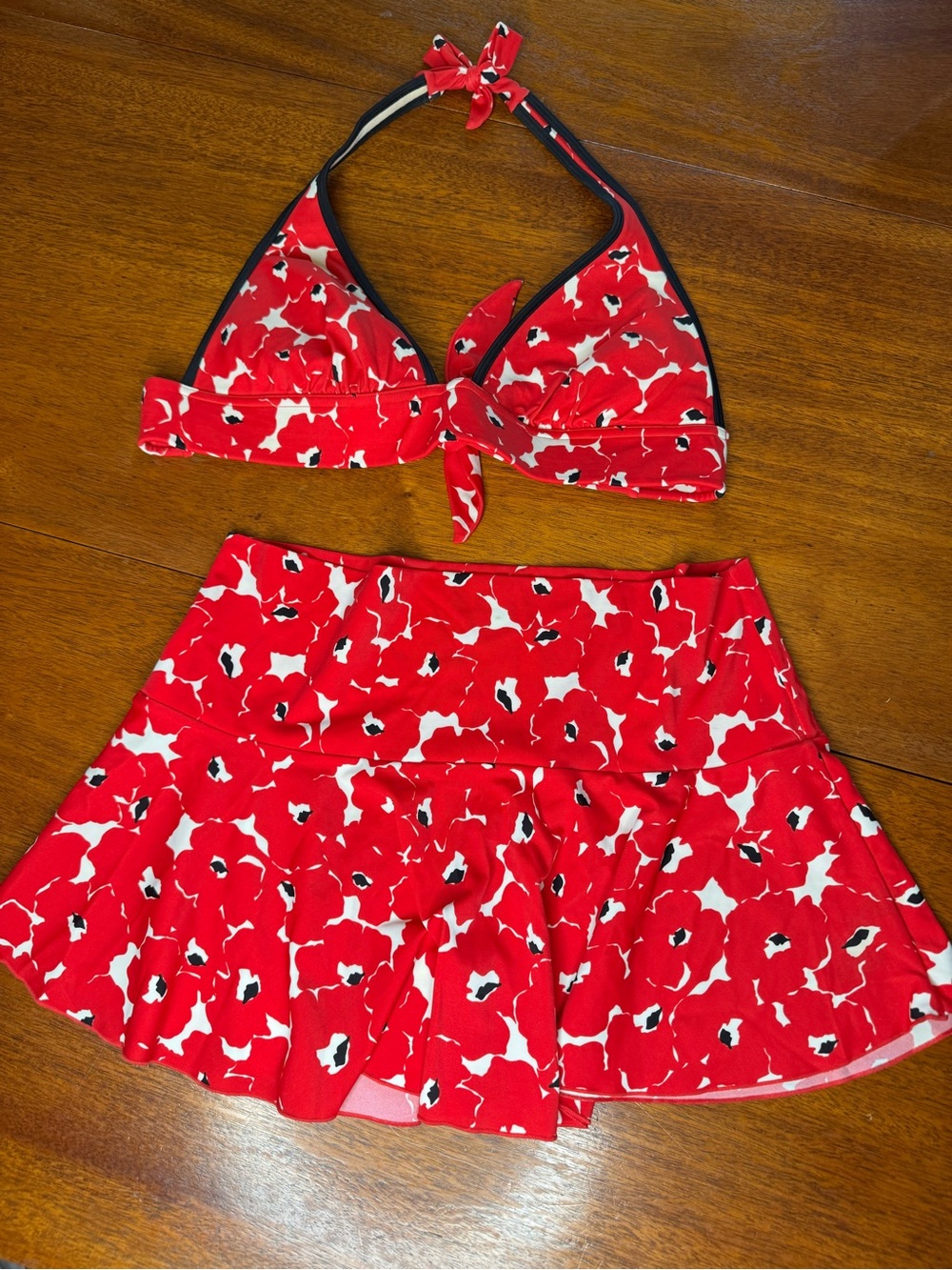 Victoria’s Secret Red Floral Halter Bikini Top Swim Skirt Womens M